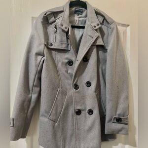 Aowo7s Grey Wool trench coat.